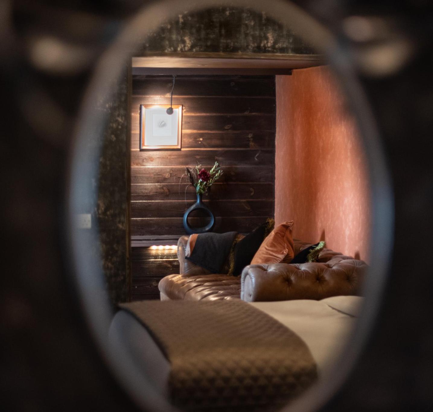 Red Lion, Coorie Inn Earlston Ngoại thất bức ảnh